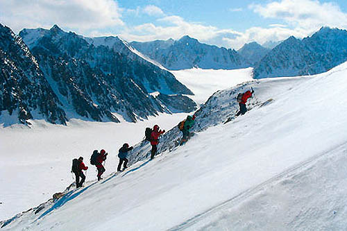 Ascension du Mont Newton