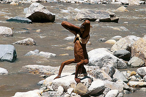 Aux sources du Gange : Inde spirituelle et yoga 