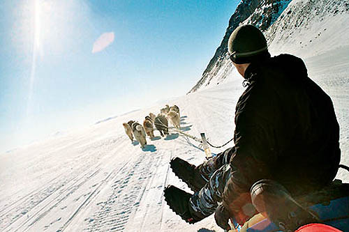 Banquise autour de Qikiqtarjuaq