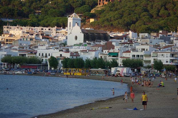 Collioure Cadaques, criques et crêtes
 