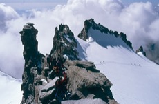 LA HAUTE ROUTE DU GRAND PARADIS (4061 M)