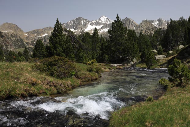 LACS ET AIGUILLES DU PARC NATIONAL DES ENCANTATS