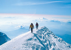 Mont Blanc (4808 m) - Traversée des 