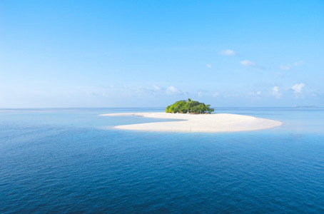 Trois atolls, d´île en île